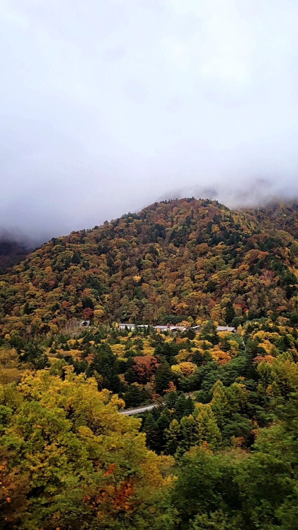 Fahrt durch die Japanischen Alpen